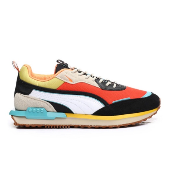 City Rider Hc Sneakers
by Puma
(New,without original box) - Picture 2 of 12